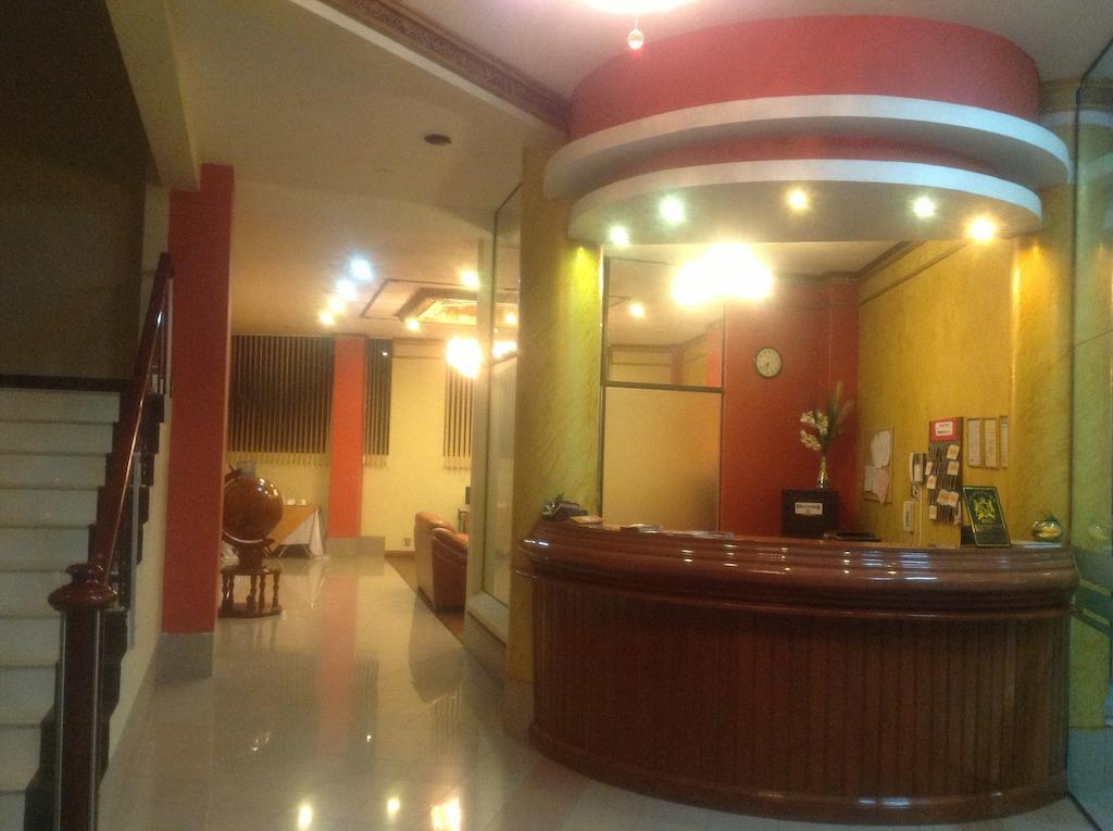 Golden Palace