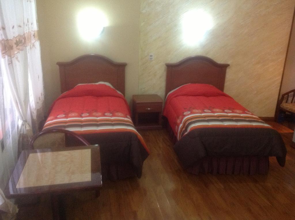 Golden Palace 3*